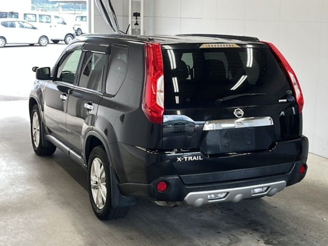 Nissan X-TRAIL 2012 6973552-5