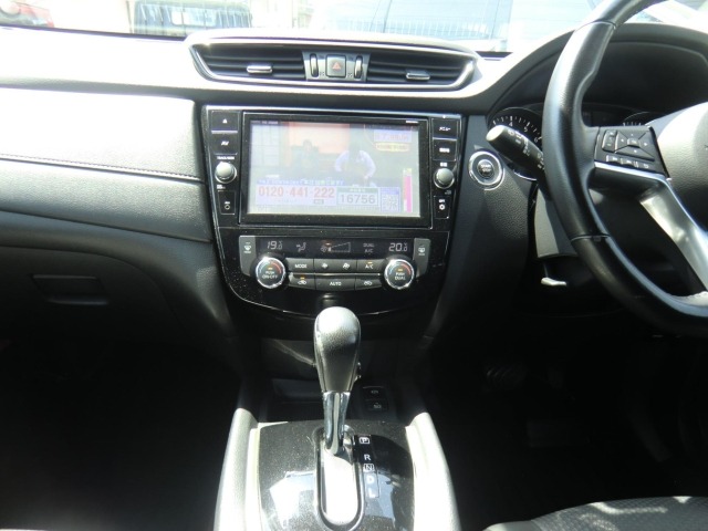 Nissan X-TRAIL 2020 6973618-19