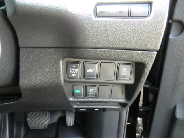 Nissan X-TRAIL 2020 6973618-24
