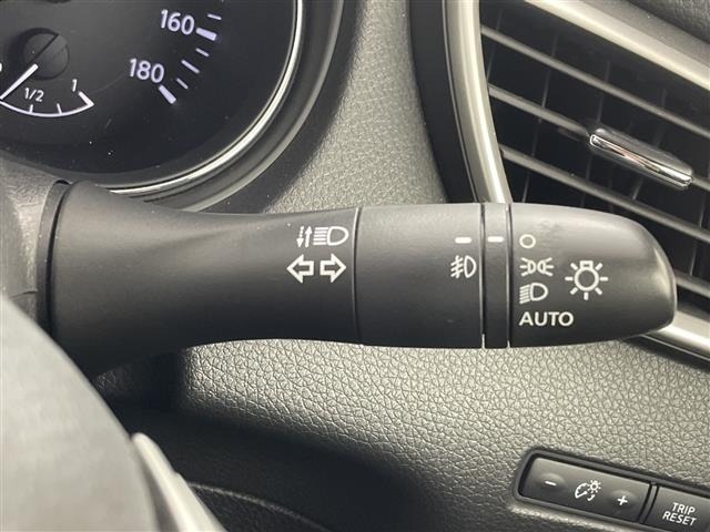 Nissan X-TRAIL 2014 6973783-11