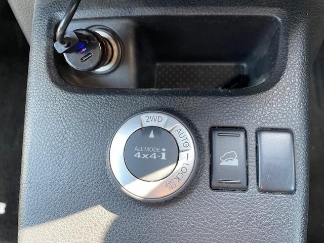 Nissan X-TRAIL 2011 6973896-18
