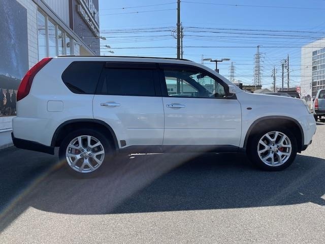 Nissan X-TRAIL 2011 6973896-4