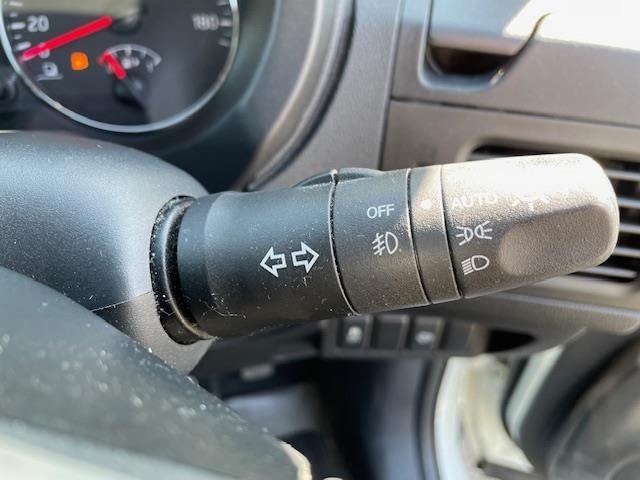 Nissan X-TRAIL 2011 6973896-5