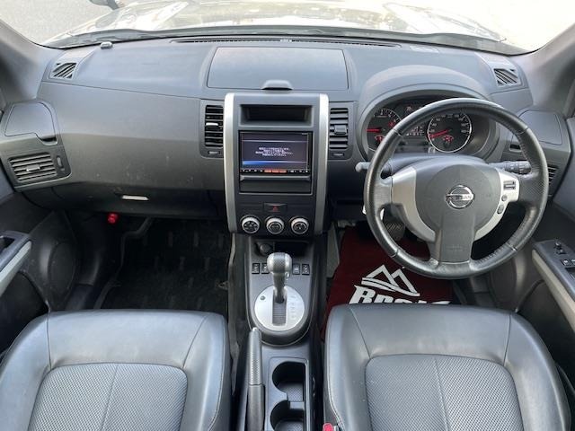 Nissan X-TRAIL 2013 6974495-14