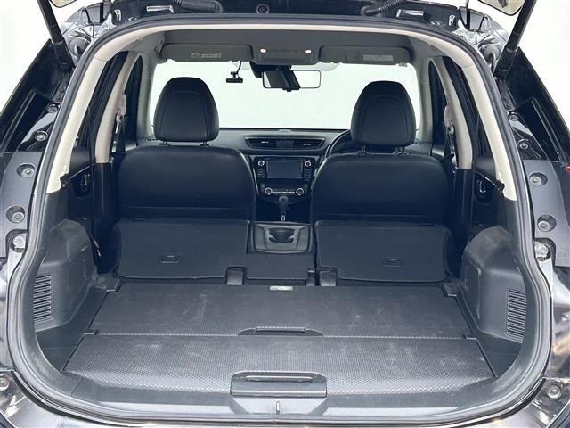 Nissan X-TRAIL 2018 6974730-12