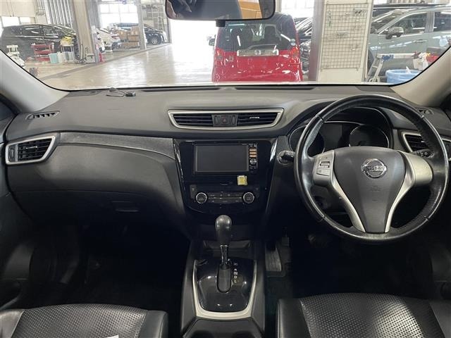 Nissan X-TRAIL 2014 6974783-15