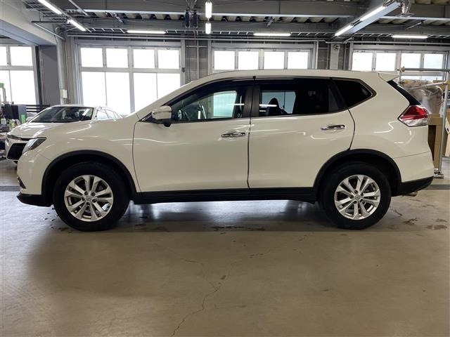 Nissan X-TRAIL 2014 6974783-6