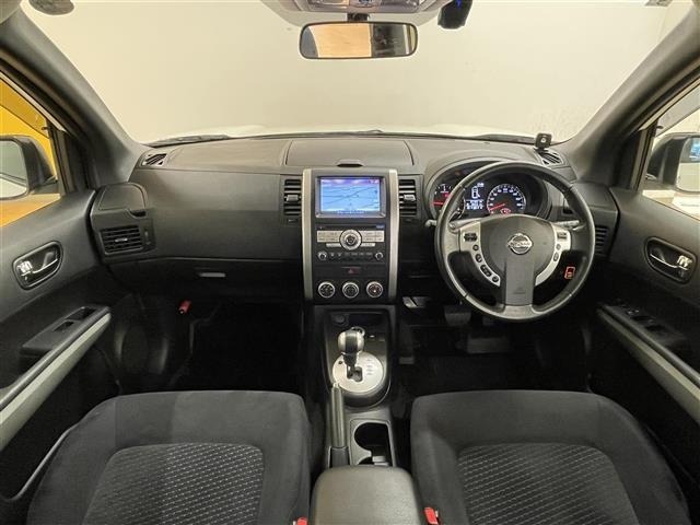 Nissan X-TRAIL 2013 6974828-15