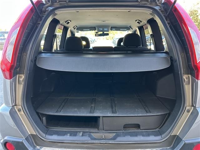 Nissan X-TRAIL 2011 6974870-11