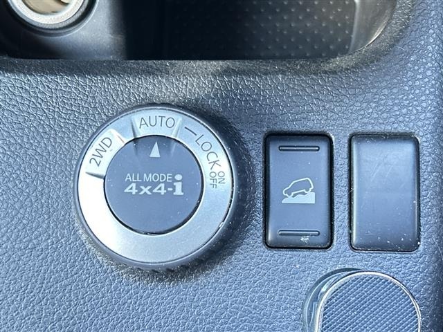 Nissan X-TRAIL 2011 6974870-17