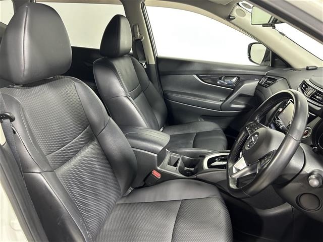 Nissan X-TRAIL 2018 6974919-12
