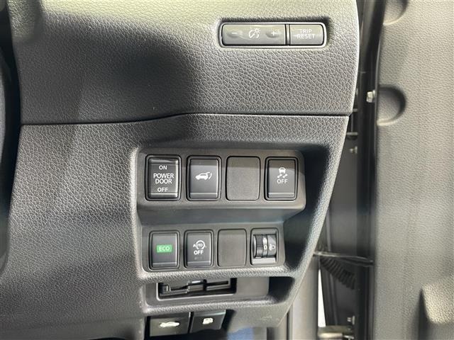 Nissan X-TRAIL 2020 6974948-4