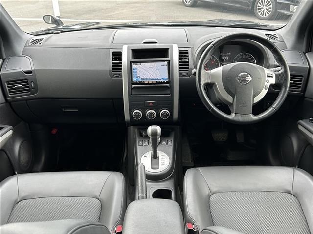 Nissan X-TRAIL 2012 6974962-14