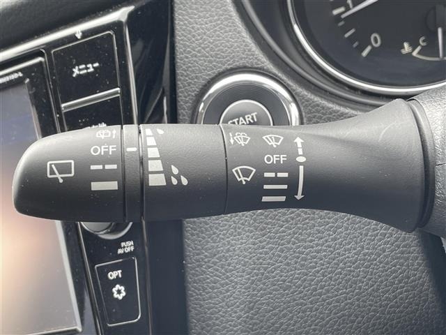 Nissan X-TRAIL 2020 6975001-6