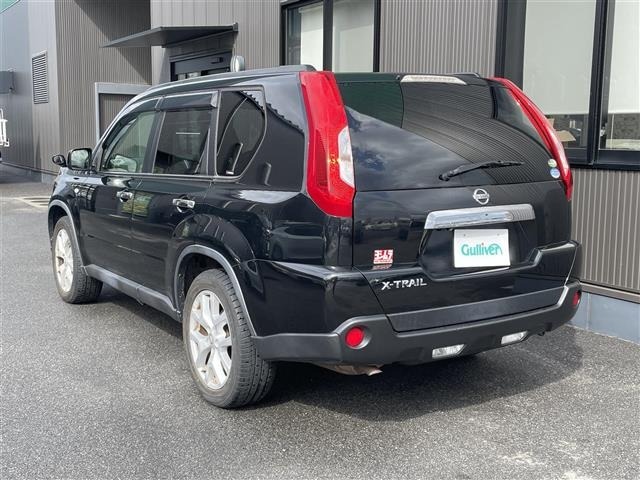 Nissan X-TRAIL 2013 6975009-13