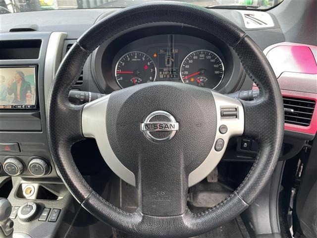 Nissan X-TRAIL 2013 6975009-15