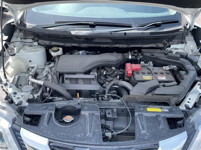 Nissan X-TRAIL 2018 6975014-15
