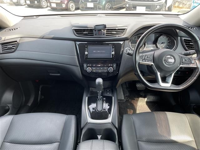 Nissan X-TRAIL 2018 6975014-16