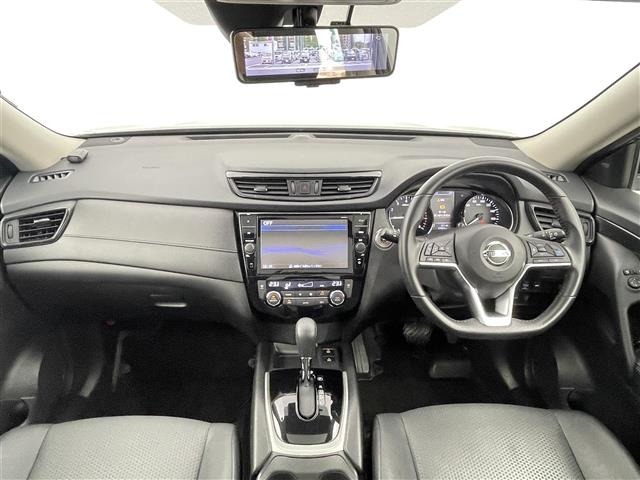 Nissan X-TRAIL 2018 6975019-15