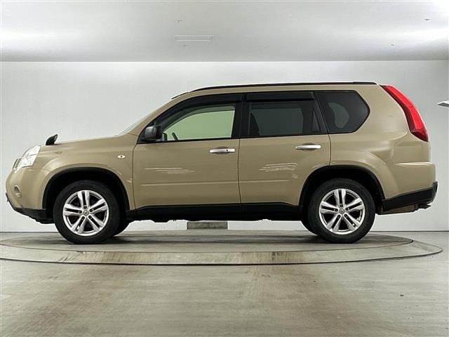 Nissan X-TRAIL 2012 6975083-15
