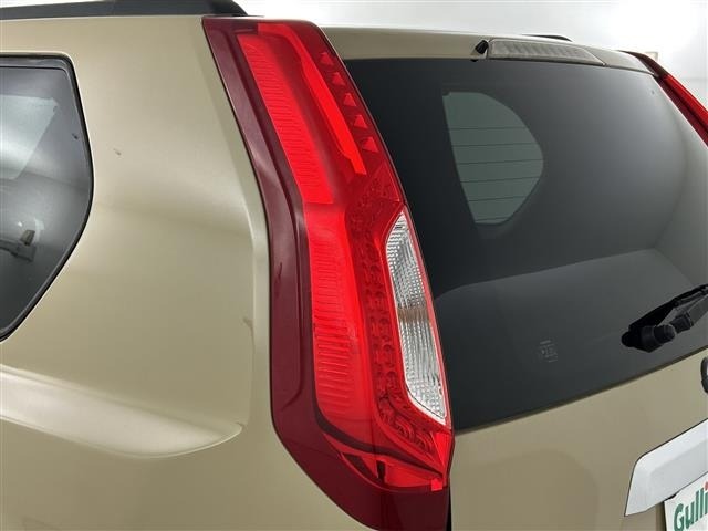 Nissan X-TRAIL 2012 6975083-7