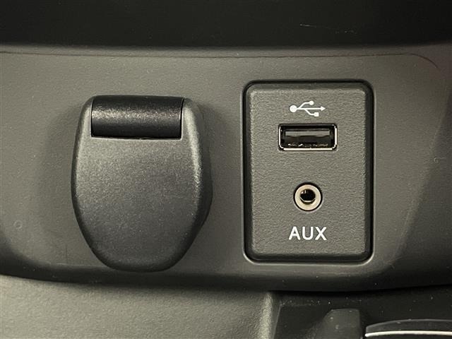 Nissan X-TRAIL 2018 6975099-12
