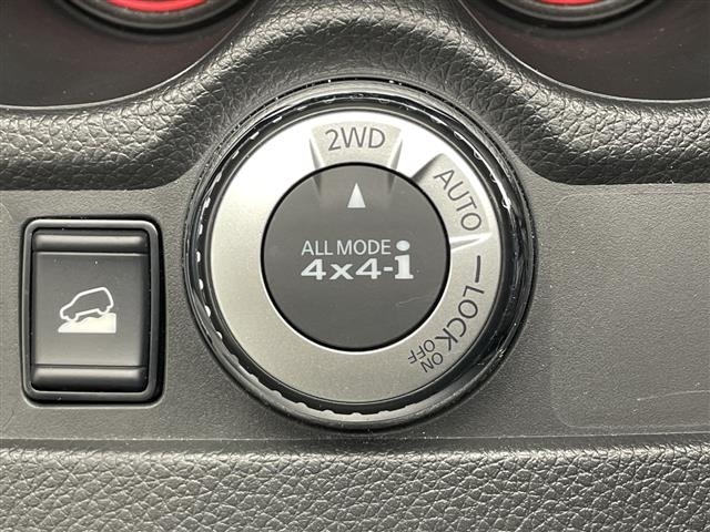 Nissan X-TRAIL 2018 6975099-8