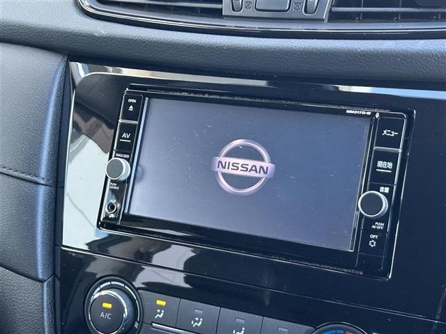 Nissan X-TRAIL 2018 6975112-17