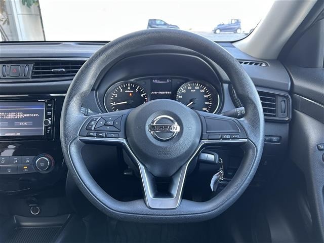Nissan X-TRAIL 2018 6975112-7
