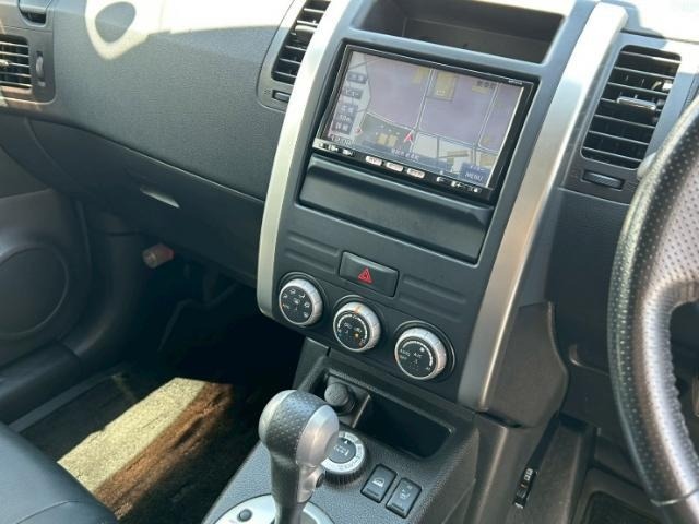 Nissan X-TRAIL 2012 6975132-16