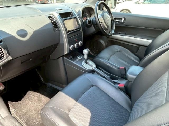 Nissan X-TRAIL 2012 6975132-2