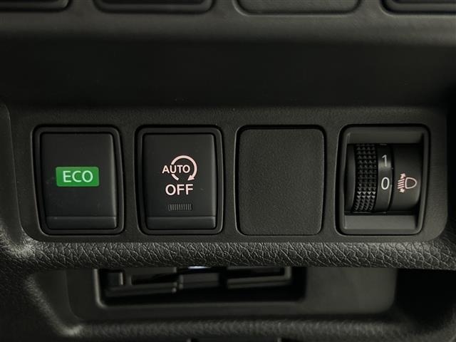 Nissan X-TRAIL 2020 6975172-11