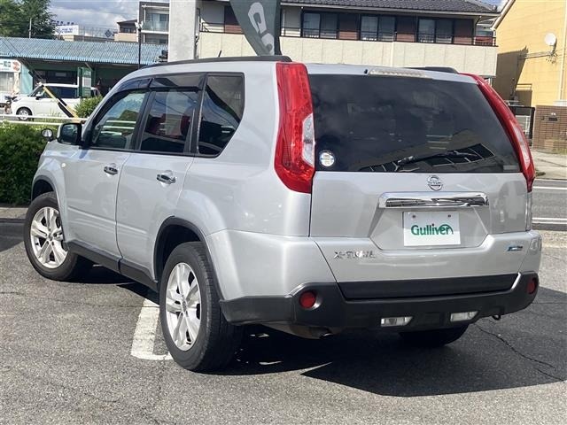 Nissan X-TRAIL 2013 6975320-13
