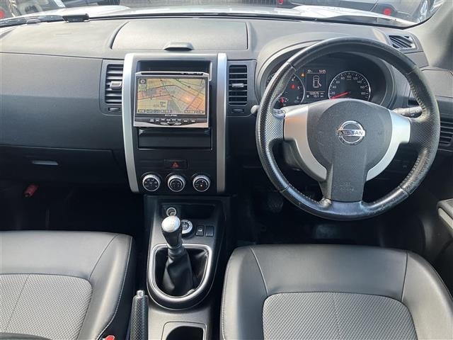 Nissan X-TRAIL 2013 6975320-14