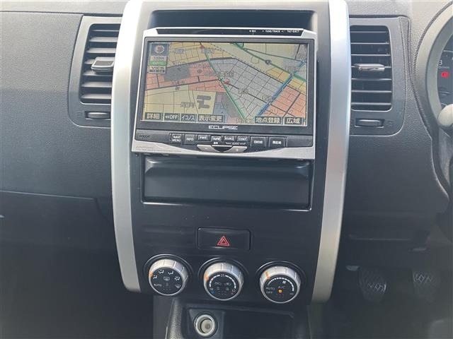 Nissan X-TRAIL 2013 6975320-15