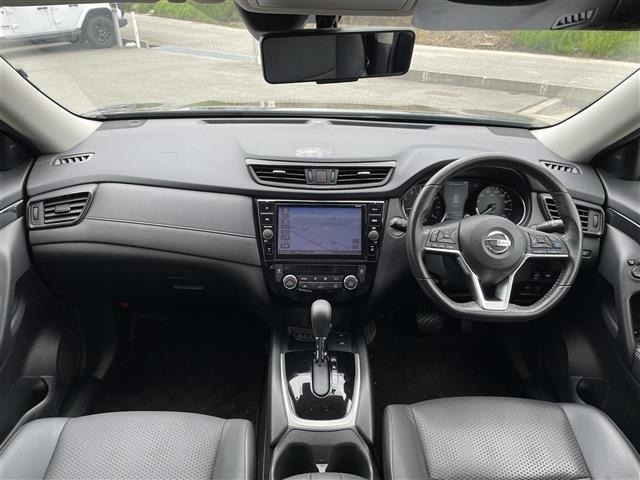 Nissan X-TRAIL 2018 6975334-14