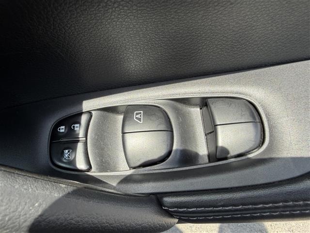 Nissan X-TRAIL 2020 6975412-2