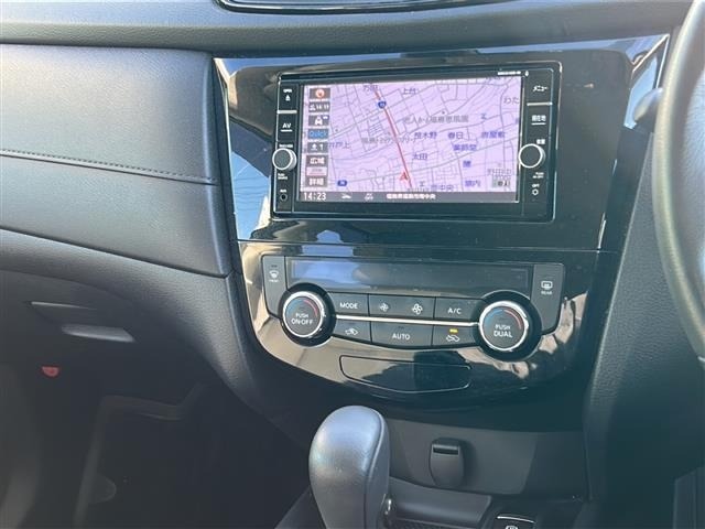 Nissan X-TRAIL 2019 6975450-17