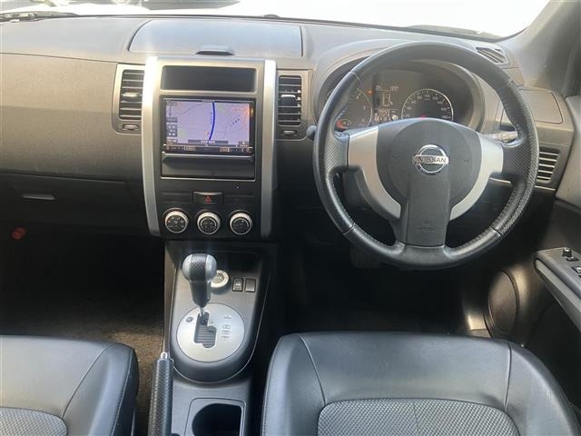 Nissan X-TRAIL 2013 6975455-14