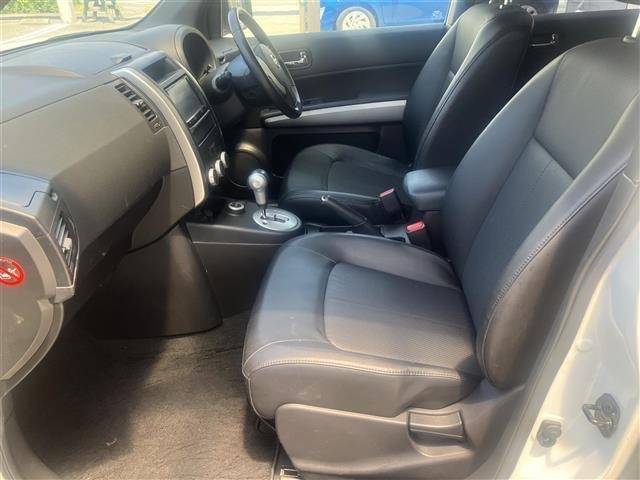 Nissan X-TRAIL 2013 6975455-18