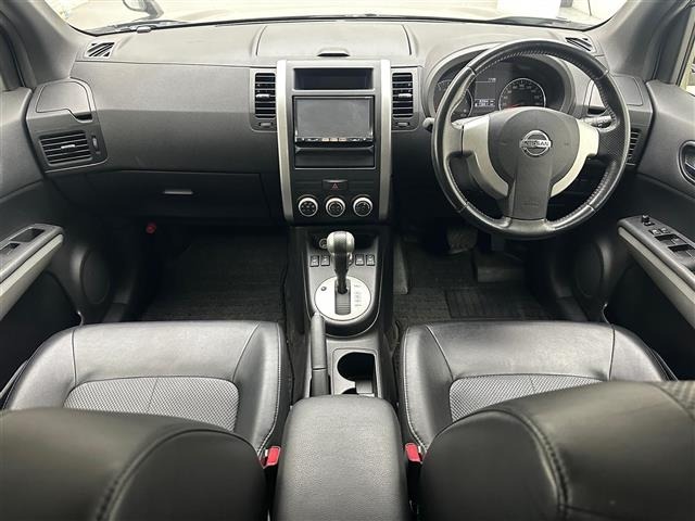 Nissan X-TRAIL 2011 6975467-11