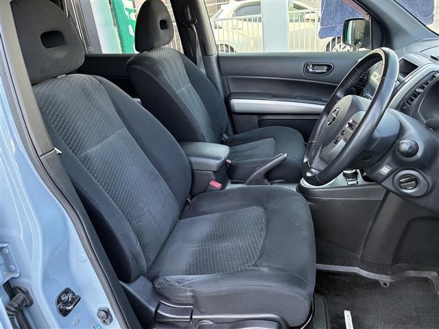 Nissan X-TRAIL 2011 6975553-20