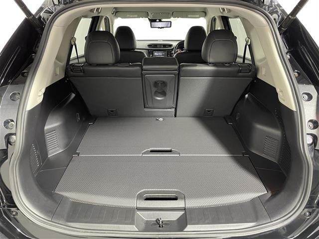 Nissan X-TRAIL 2019 6975570-4