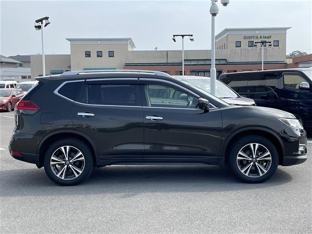 Nissan X-TRAIL 2019 6975571-8