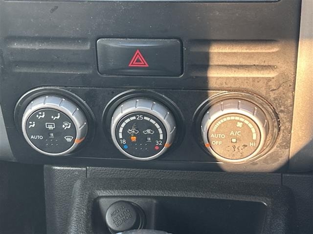 Nissan X-TRAIL 2012 6975603-1