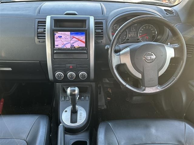 Nissan X-TRAIL 2012 6975603-11