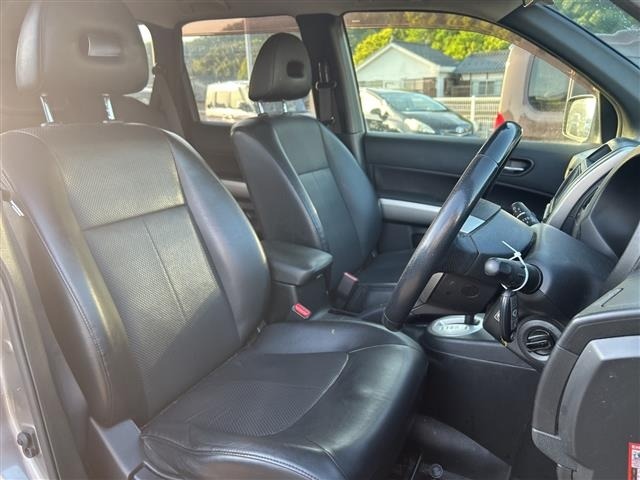 Nissan X-TRAIL 2012 6975603-3