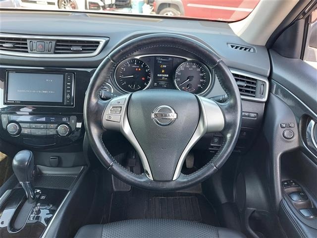 Nissan X-TRAIL 2014 6975630-30