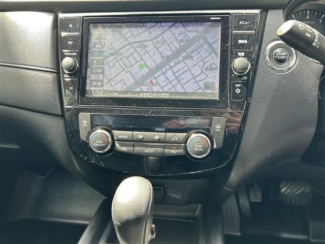 Nissan X-TRAIL 2018 6975631-10