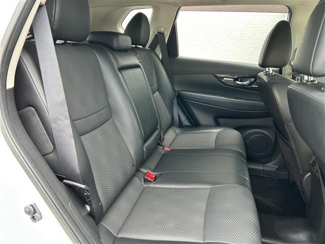 Nissan X-TRAIL 2018 6975631-20